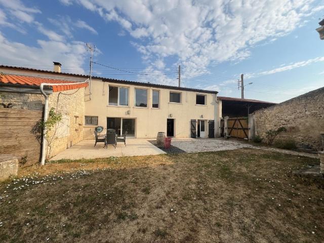 Maison vente à Rochefort, Aigrefeuille-d'aunis