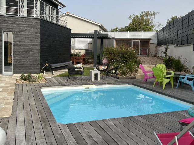 Maison vente à Bordeaux, Carbon-blanc