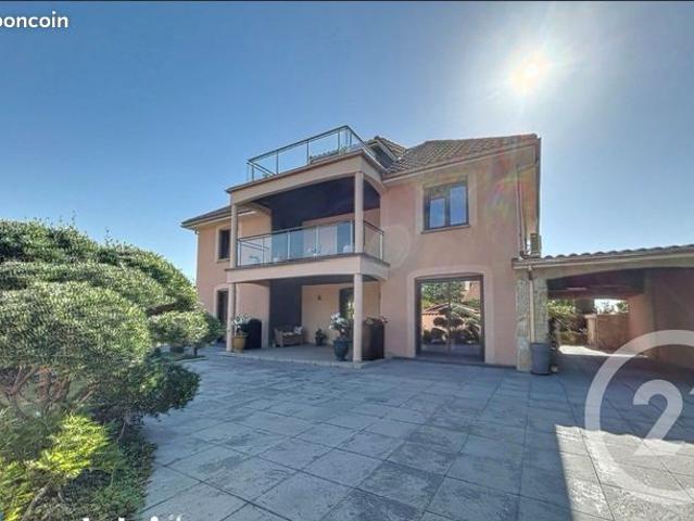 Maison vente à Riom, Ménétrol