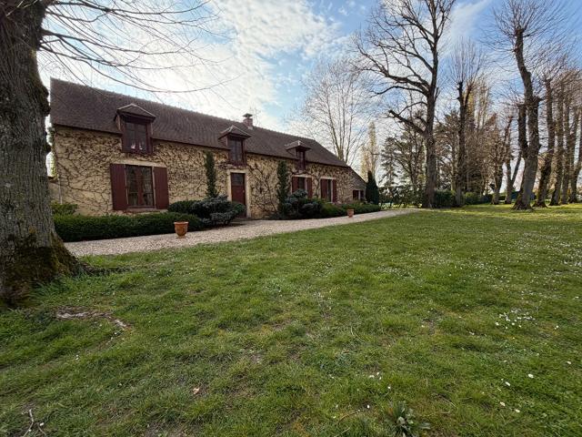 Maison vente à Bourges, Arçay