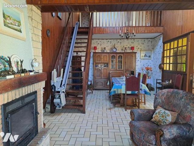 Maison vente à Calais, Les Attaques