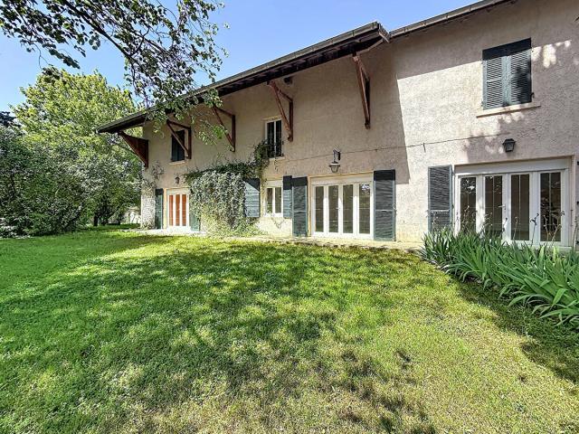Maison vente à Belley, Saint-jean-de-niost