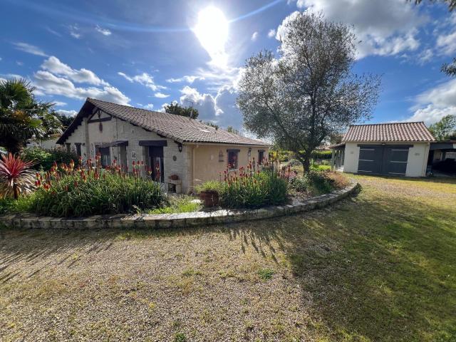 Maison vente à Parthenay, Saint-christophe-sur-roc