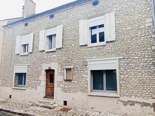 Maison vente à Bruzelles, Château-Landon