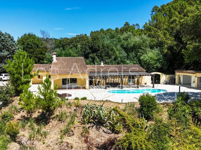 Maison vente à Arrondissement de Draguignan, Les Adrets-de-l'estérel