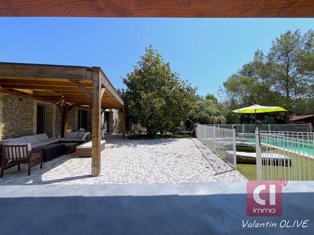 Maison vente à La Roquebrussanne, Var
