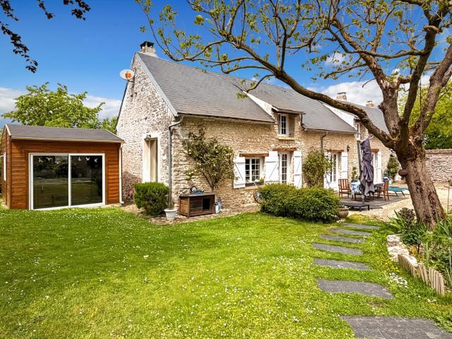 Maison vente à Étampes, Saclas