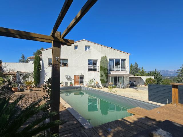 Maison vente à Aix-en-Provence, Vernègues