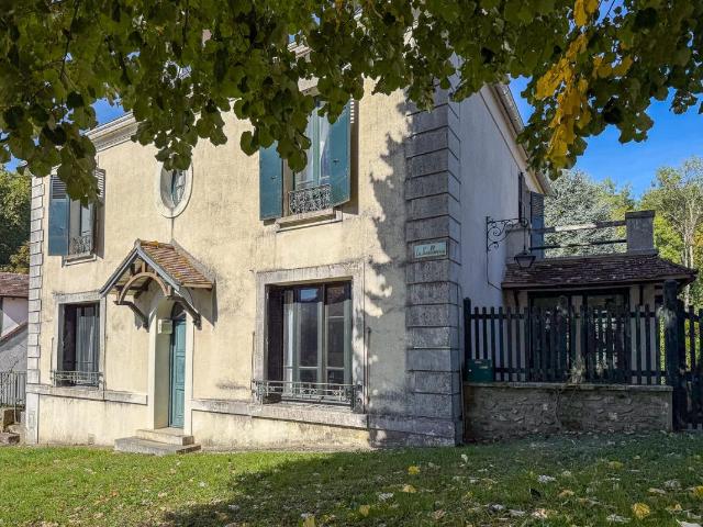 Maison vente à Melun, Fontaine-le-port