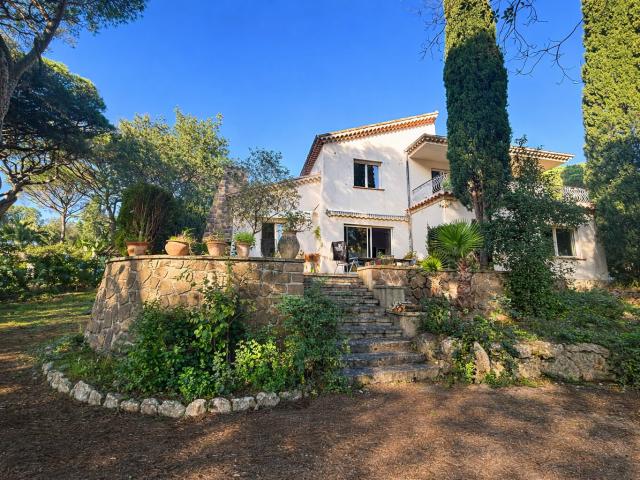 Maison vente à Arrondissement de Draguignan, Roquebrune-sur-argens