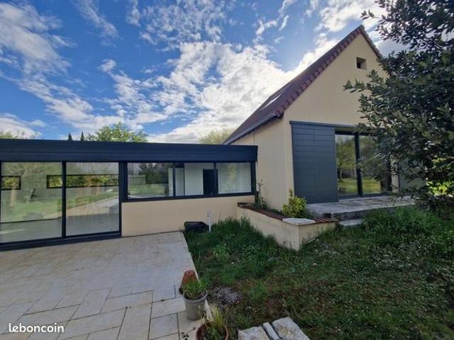 Maison vente à Villefranche-de-Rouergue, Saujac