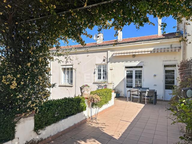Maison vente à Arles, La Salle Les Alpes