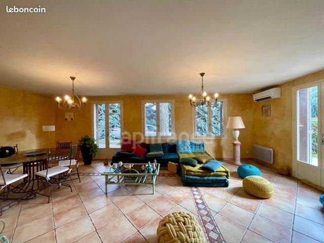 Maison vente à Apt, Saint-saturnin-lès-apt