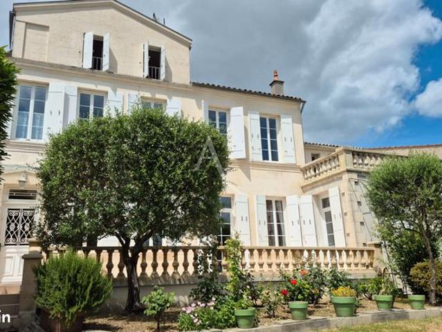 Maison vente à Saintes