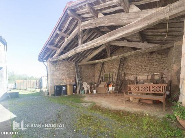 Maison vente à Fontenay-le-Comte, Saint-michel-le-cloucq