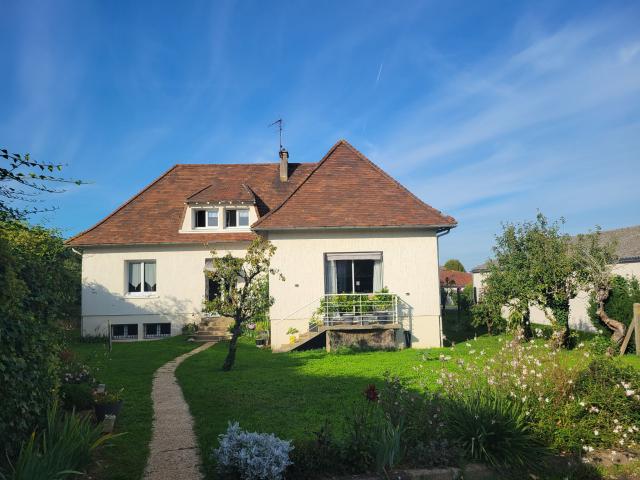 Maison location à France métropolitaine, Poitiers