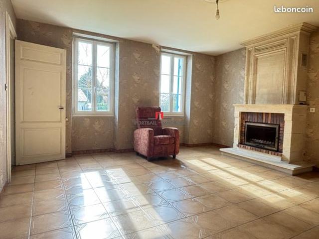 Maison vente à Blaye, Saint-savin