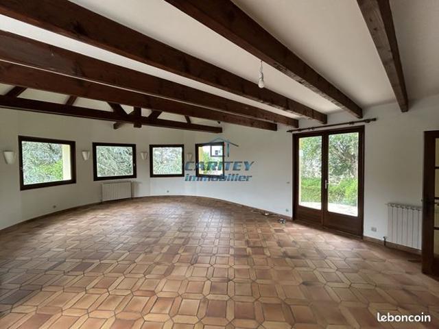 Maison vente à Roanne, Luré