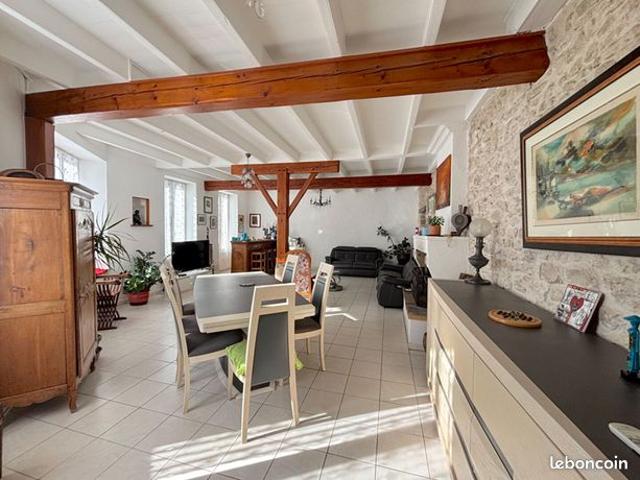 Maison vente à Saintes, Saujon