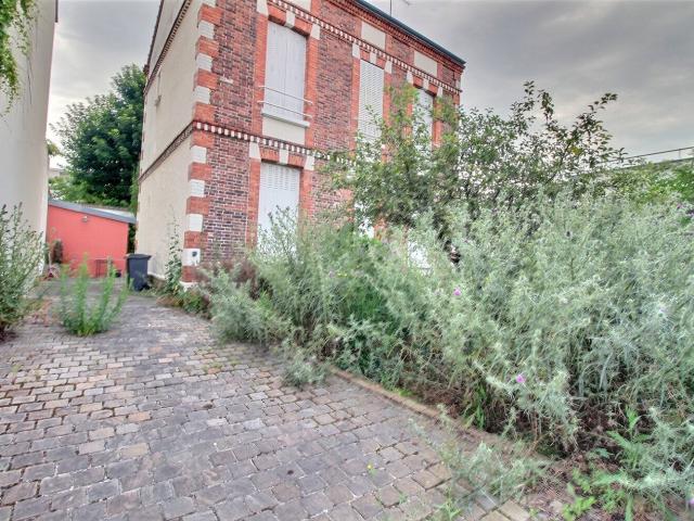 Maison vente à Nanterre, Suresnes