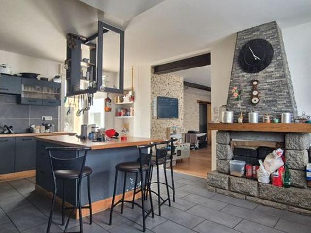 Maison vente à La Roche-sur-Yon, La Copechagnière