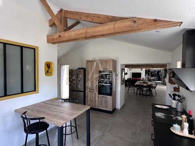 Maison vente à Fontenay-le-Comte, Les Châtelliers-châteaumur