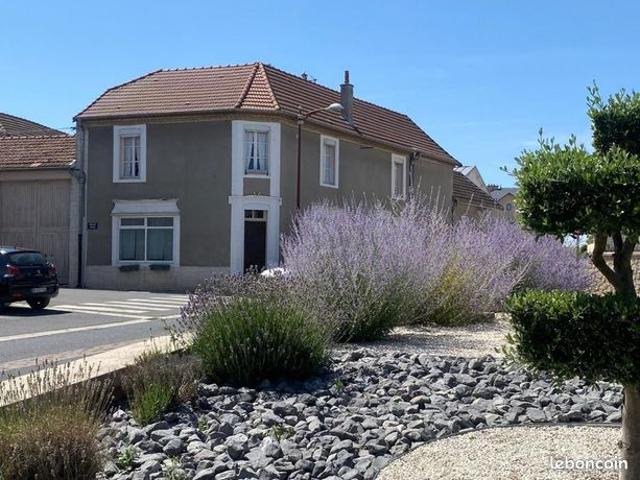 Maison vente à Orléans, Ormes