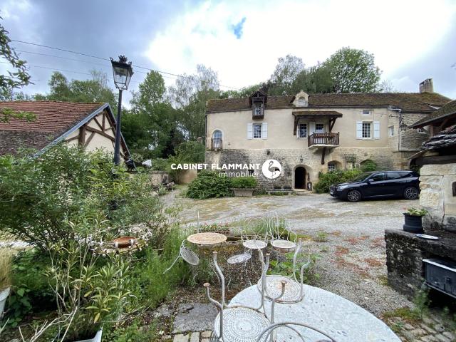 Maison vente à Montbard, Courcelles-lès-montbard