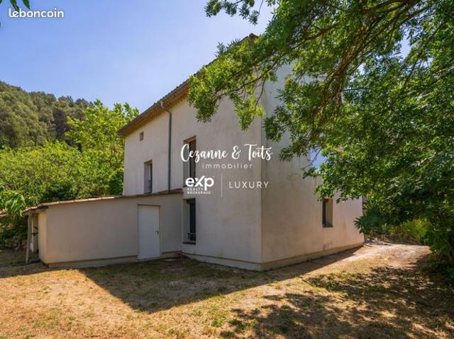 Maison vente à Brignoles, Saint-zacharie