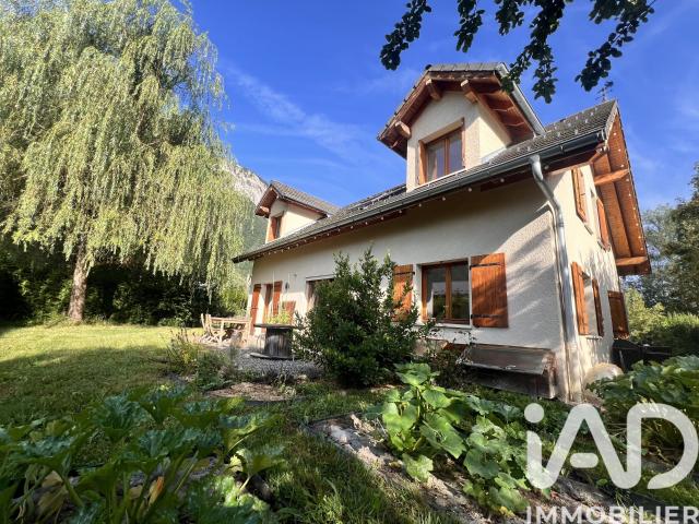Maison vente à Grenoble, Le Bourg-d'oisans