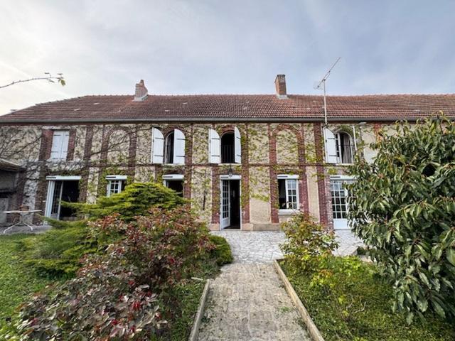 Maison vente à Épernay, Montgenost