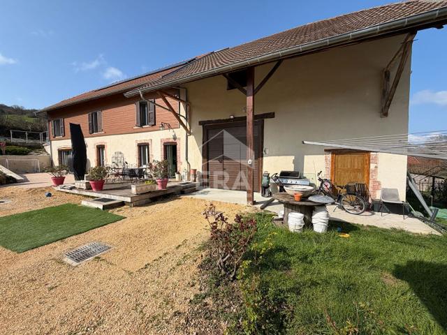 Maison vente à La Tour-du-Pin, Charavines