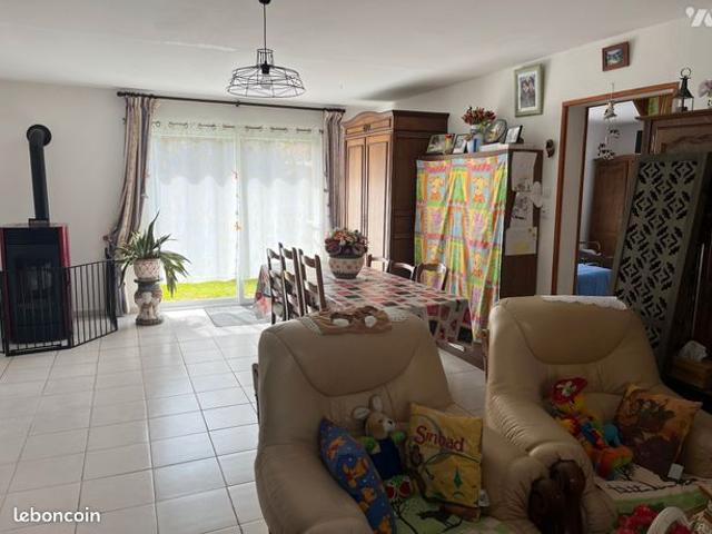 Maison vente à Amiens, Poix-de-picardie