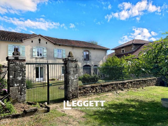 Maison vente à Rochechouart, Champsac