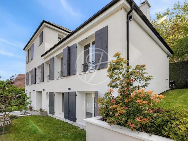 Maison vente à Nanterre, Garches
