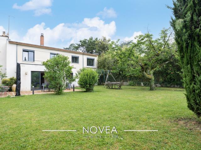 Maison vente à Fleurieu-sur-Saône, Rhône