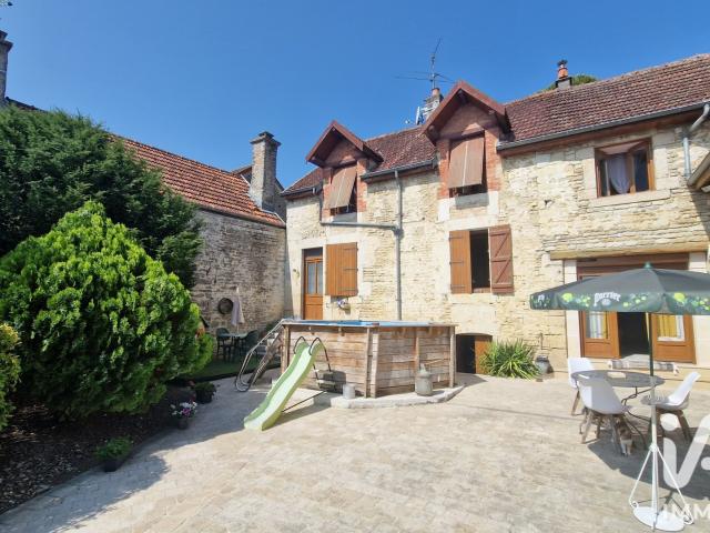 Maison vente à Montbard, Bouix