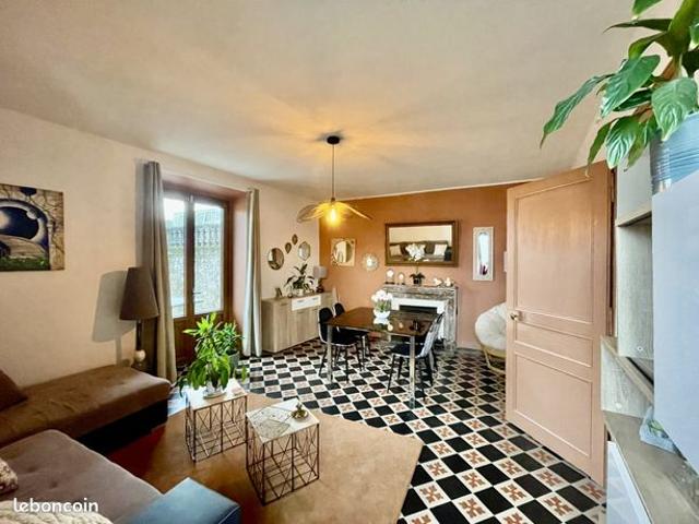 Maison vente à Chambéry, La Ravoire