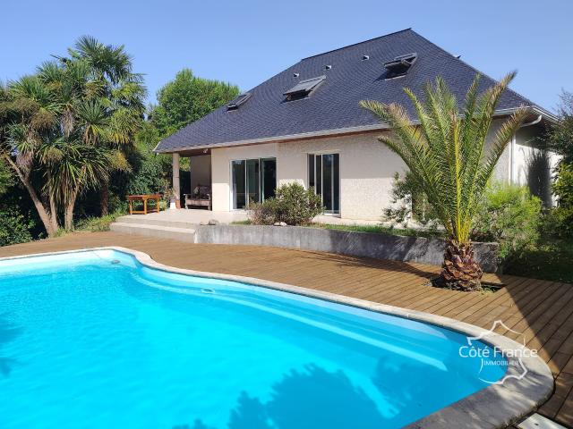 Maison vente à Pau, Assat