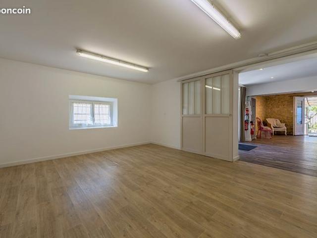 Maison vente à Arles, La Salle Les Alpes