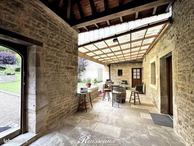 Maison vente à Dijon, Bèze