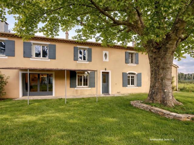 Maison vente à Arles, Eygalières