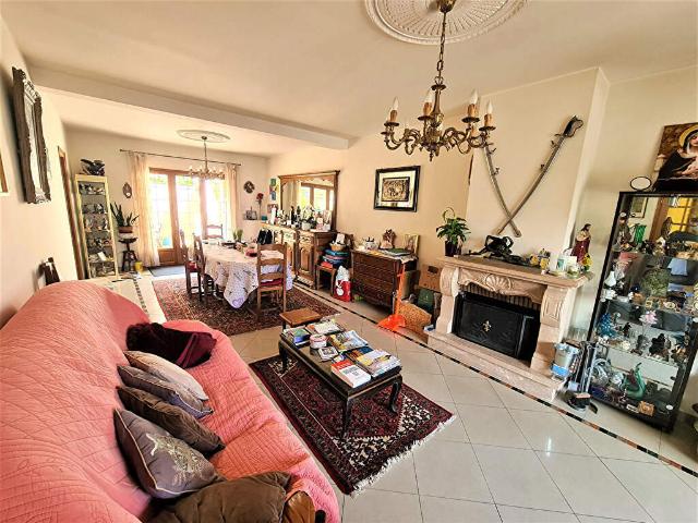 Maison vente à Créteil