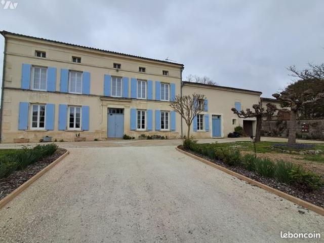 Maison vente à Saint-Jean-d'Angély, Les Touches-de-périgny