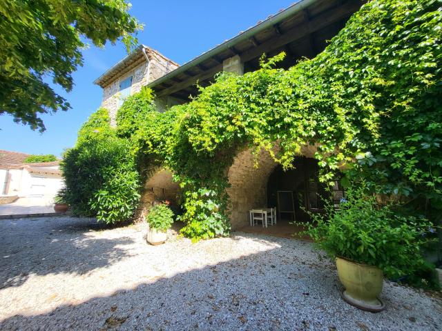 Maison vente à Nîmes, Saint-mamert-du-gard