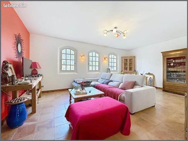 Maison vente à Bordeaux, Léognan