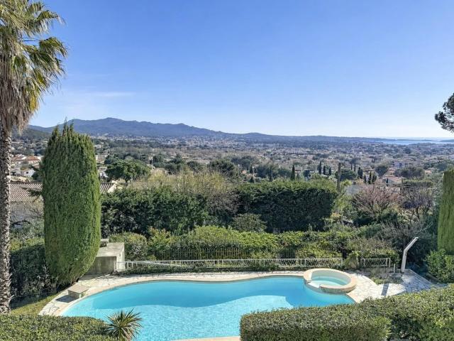 Maison vente à Arrondissement de Toulon, Six-fours-les-plages