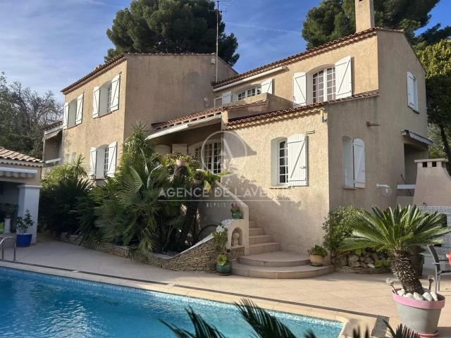 Maison vente à Arrondissement de Toulon, La Seyne-sur-mer