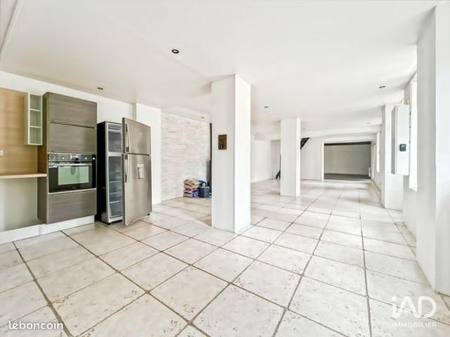 Maison vente à Sens, Perceneige