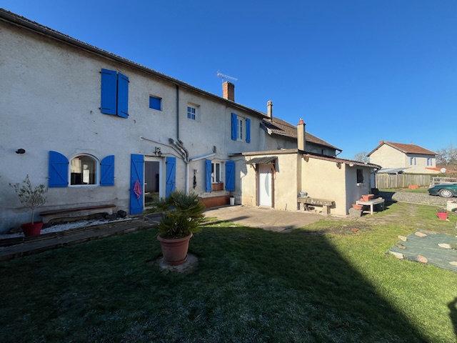 Maison vente à Riom, Saint-priest-bramefant